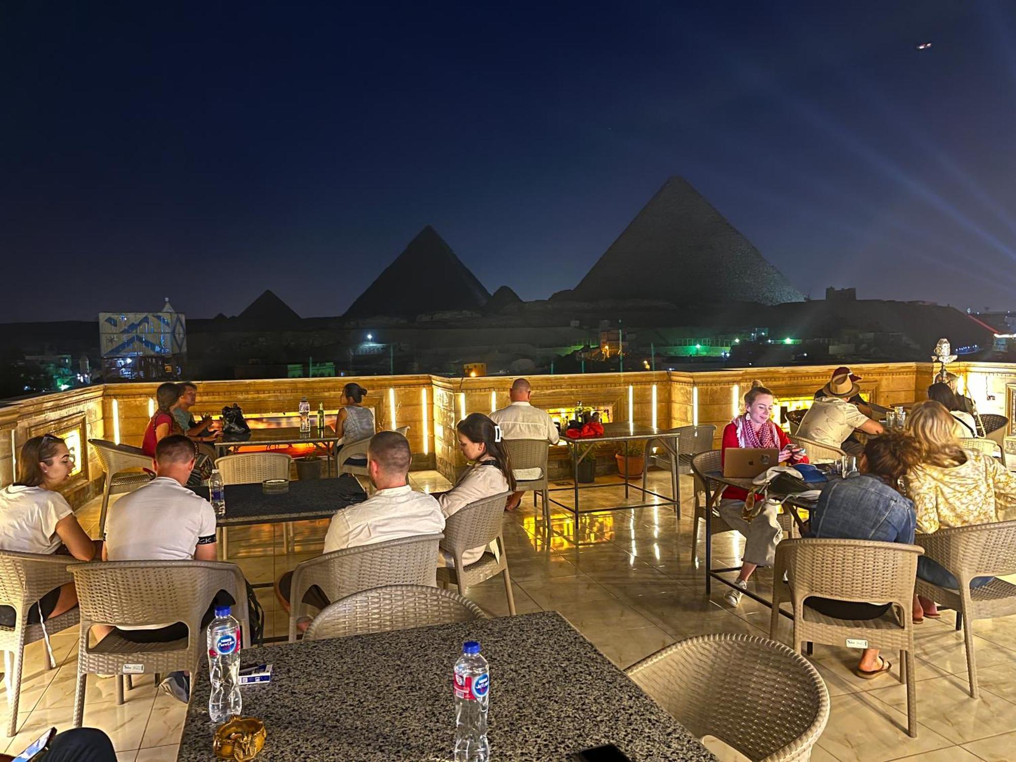 Queen Isis Pyramids View Al Kawm al Akhdar Екстериор снимка